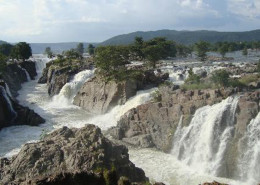 Hogenakkal-Falls